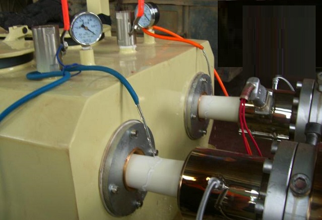 1468632337736657.jpg 穿線管機(jī)器.jpg