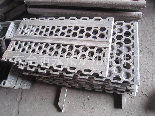 網(wǎng)帶爐爐底板3