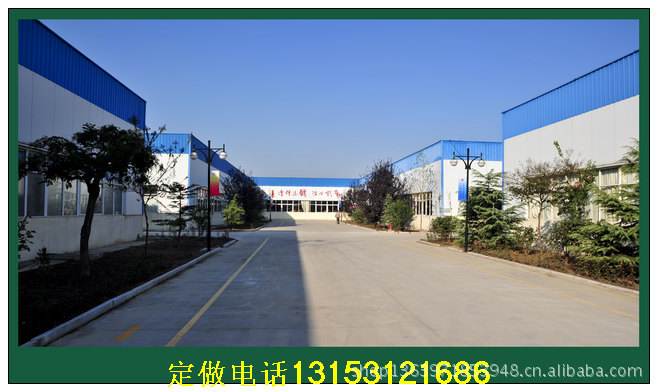 環(huán)宇包裝集團的四色印刷設(shè)備群