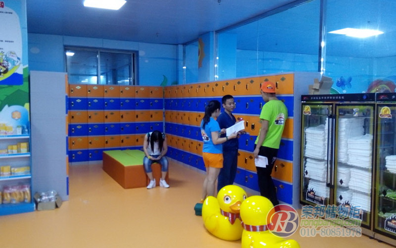 1495592775990478.jpg 十八門全ABS塑料柜(六層柜)2.jpg