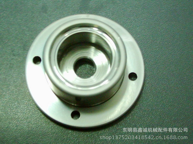 我公司加工多種機械配件零件。質量保證。價格低廉、