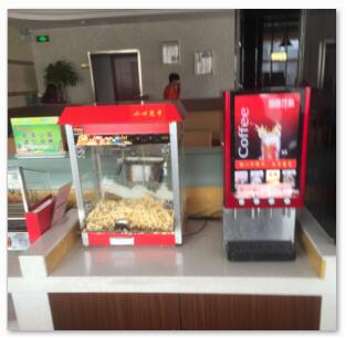 1478585384348202.jpg 咖啡機展示.jpg