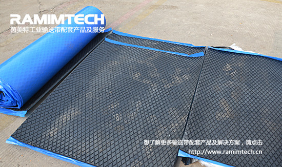 1451100246405605.jpg 茵美特德國進口滾筒包膠耐磨菱形橡膠板.jpg