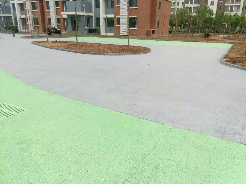 1467258100693840.jpg 透水地坪小區(qū)綠色.jpg